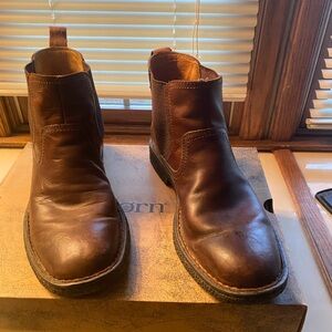 Born Brown Leather Chukka Boots